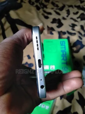 Infinix Smart 9 64 GB Silver
