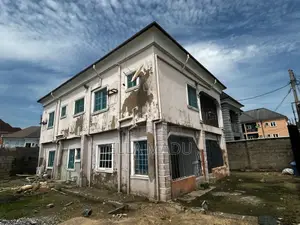 5bdrm House in Hycent Maduekwe, Lagos State for sale