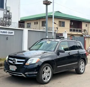 Mercedes-Benz GLK-Class 2013 Black