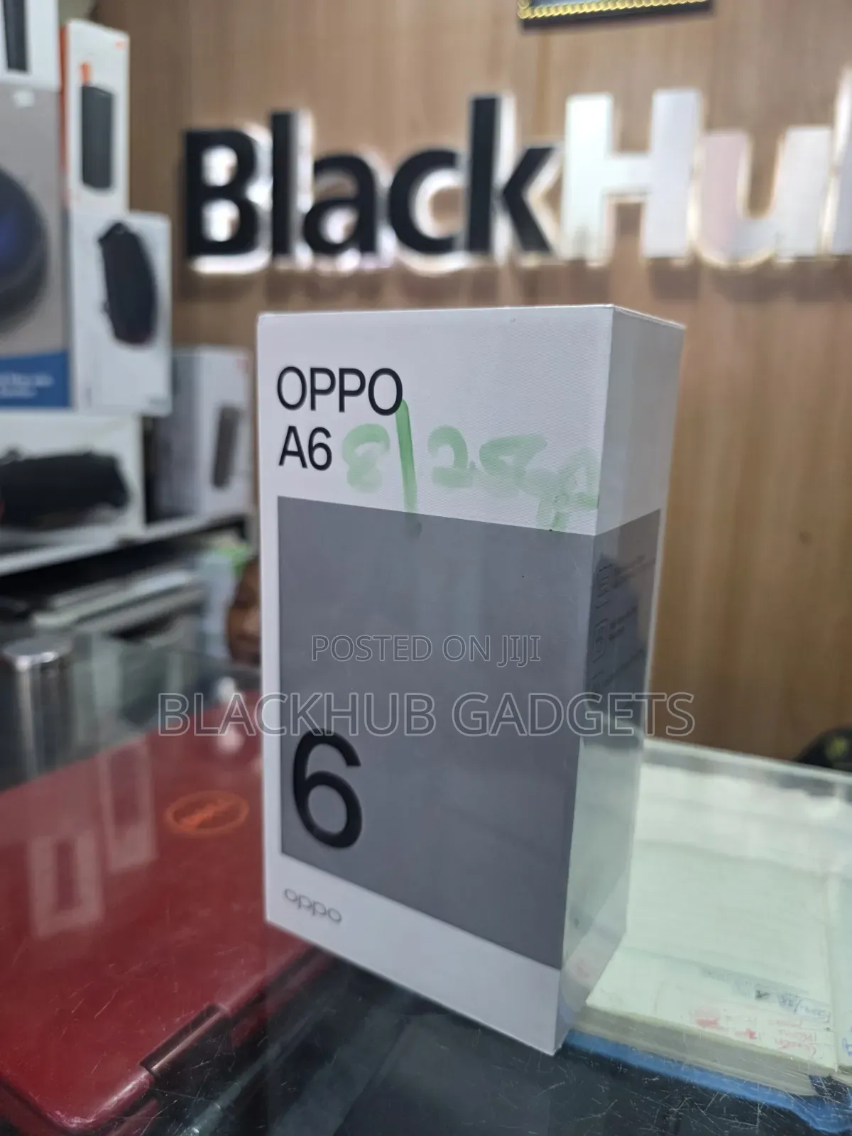 New Oppo A6 256 GB