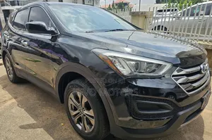 Hyundai Santa Fe 2015 Black