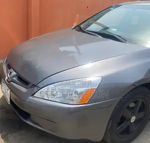 Honda Accord Automatic 2005 Gray