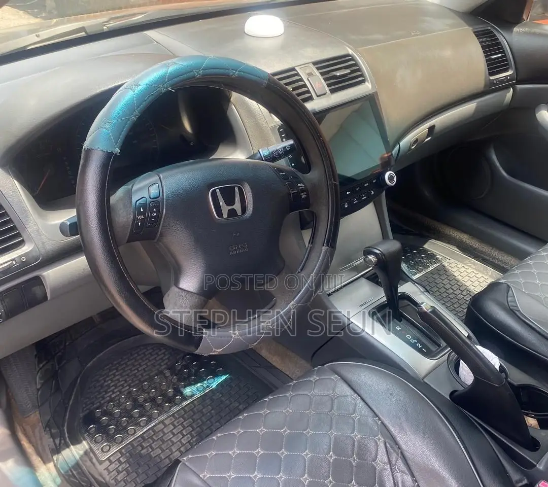 Honda Accord Automatic 2005 Gray