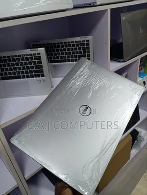 Laptop Dell Precision 5520 8GB Intel Core i7 SSD 256GB