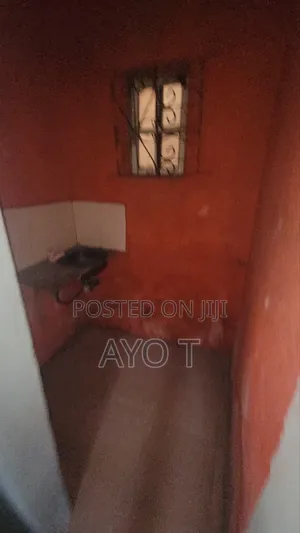 Studio Apartment in Bariga for rent