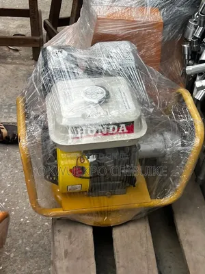 Concrete Poker Vibrator Machine Petrol Engine