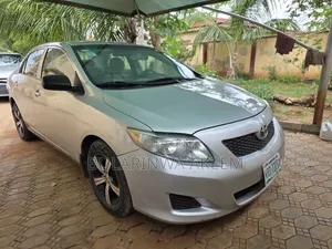 Toyota Corolla 2011 Silver