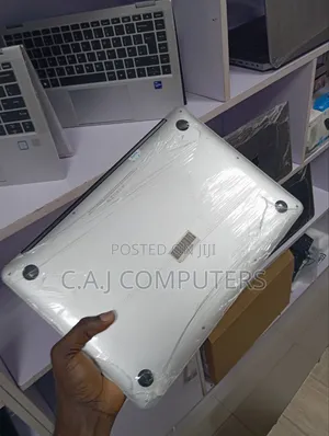 Laptop Apple MacBook Air 2014 4GB Intel Core i5 SSD 128GB