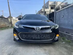 Toyota Avalon Limited 4dr Sedan (3.5L 6cyl 6A) 2014 Black