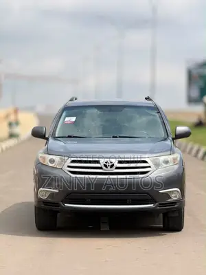 Toyota Highlander 2013 Gray