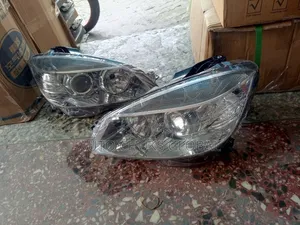 New Genuine Headlight W204 Old 2010
