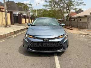Toyota Corolla 2019 Silver