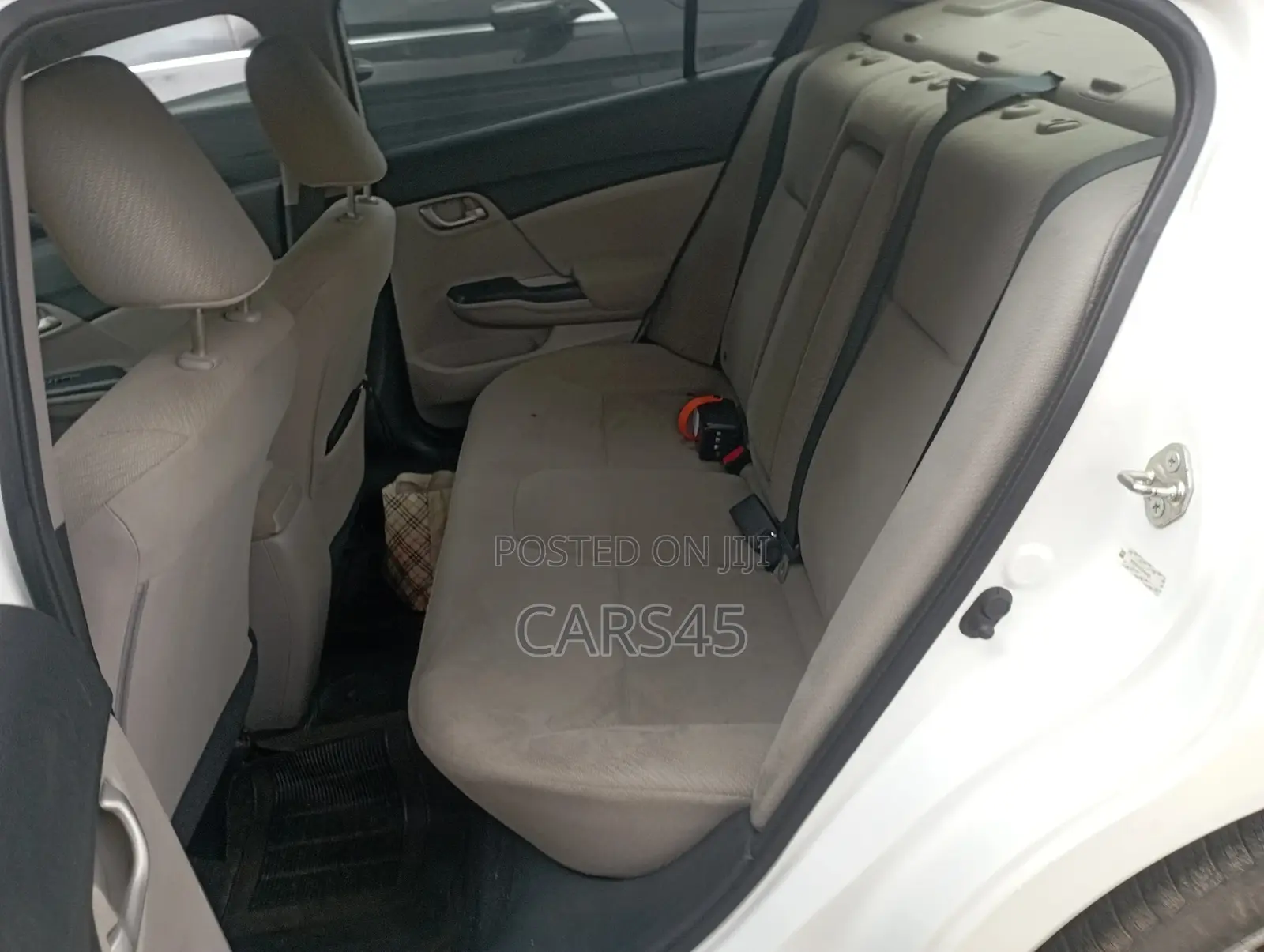 Honda Civic 2013 White