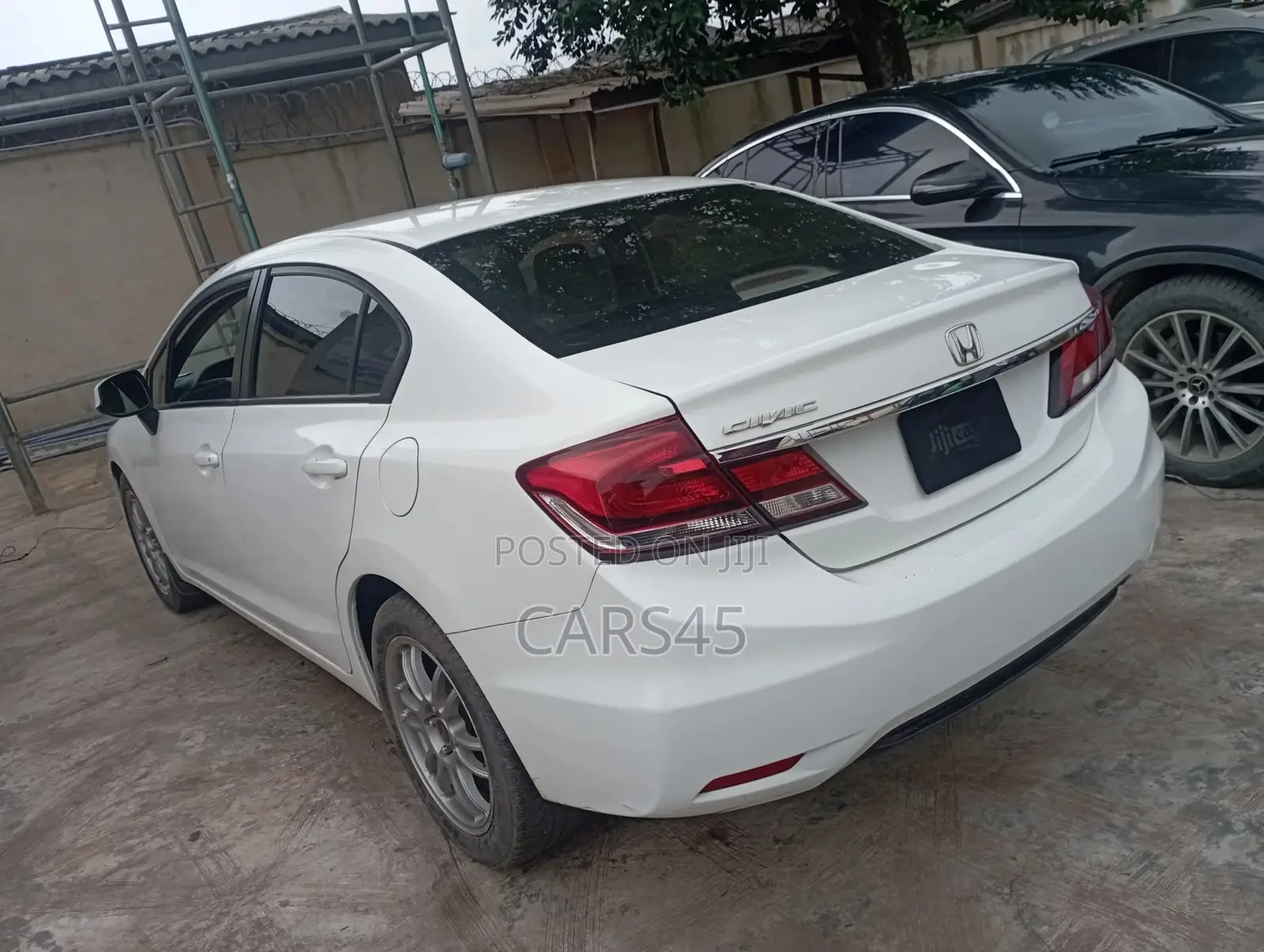 Honda Civic 2013 White