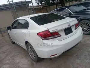 Honda Civic 2013 White