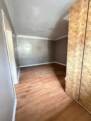 Mini Flat in Lekki Phase 1 for rent