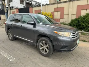 Toyota Highlander 2013