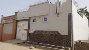 3bdrm Bungalow in Kankare Bayan Gidan, Kumbotso for sale