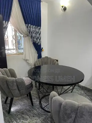 3 Seater Dining Set With HDF Gloss Table.