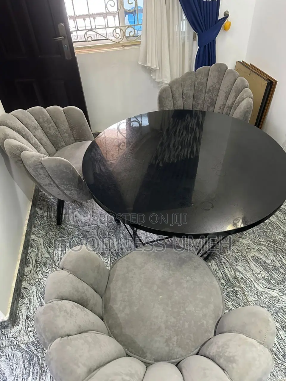 3 Seater Dining Set With HDF Gloss Table.