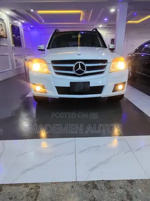 Mercedes-Benz GLK-Class 350 4MATIC 2012 White