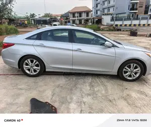 Hyundai Sonata 2011 Silver