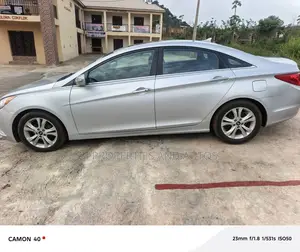 Hyundai Sonata 2011 Silver