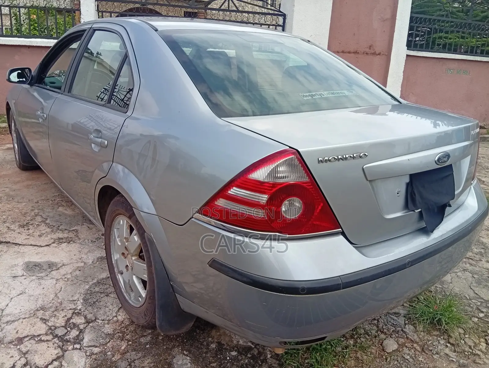Ford Focus 2009 Green
