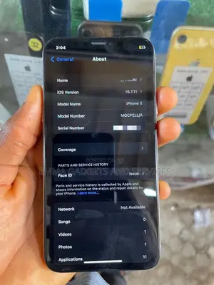 Apple iPhone X 64 GB White