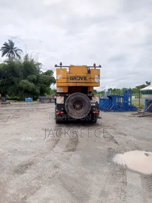 55 Tons XCMG Truck Crane for Lease