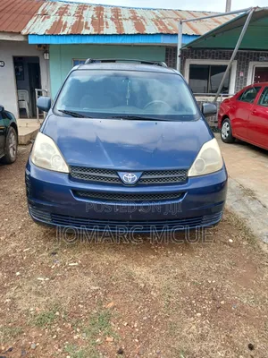 Toyota Sienna CE 2005 Blue