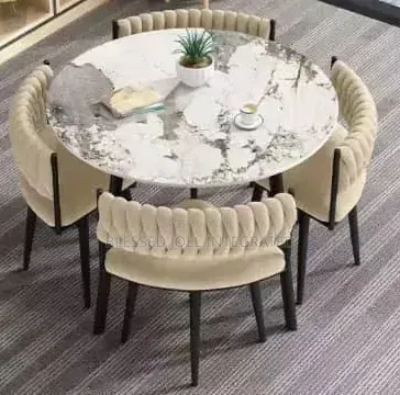 Round Table Dining 4 Seaters