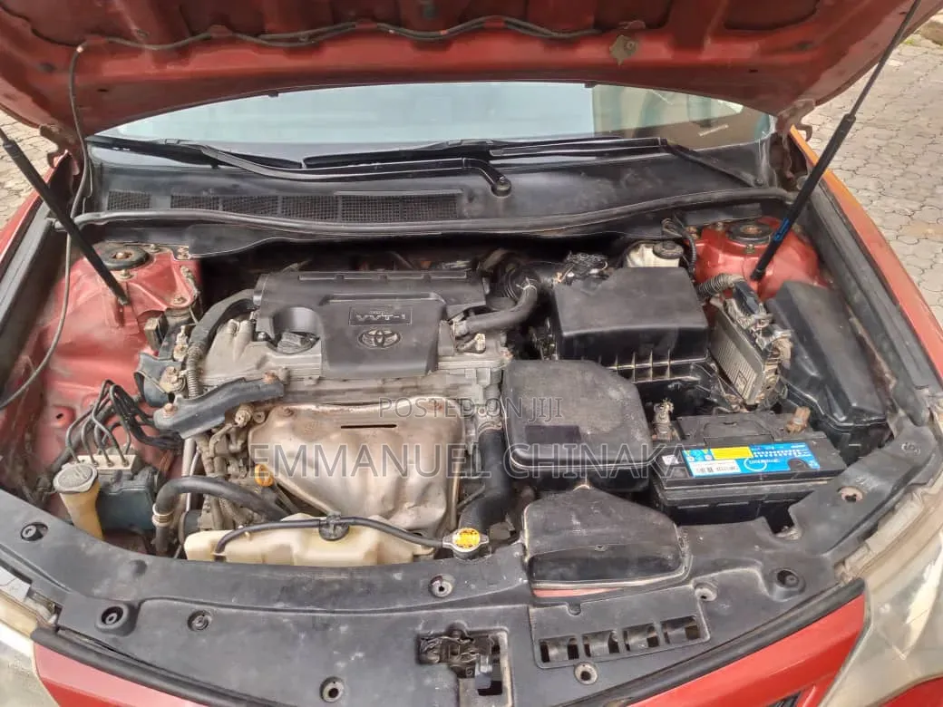 Toyota Camry 2014 Red