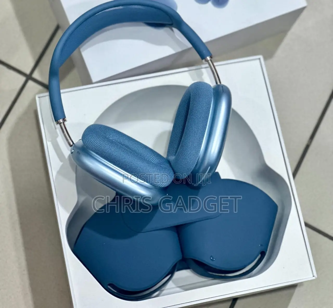 Open Box Airpod Max 2