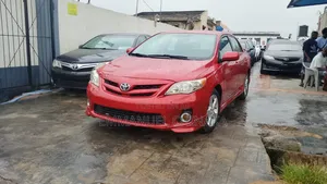 Toyota Corolla 2013 Red