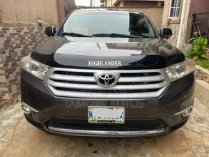 Toyota Highlander Limited 2012 Black
