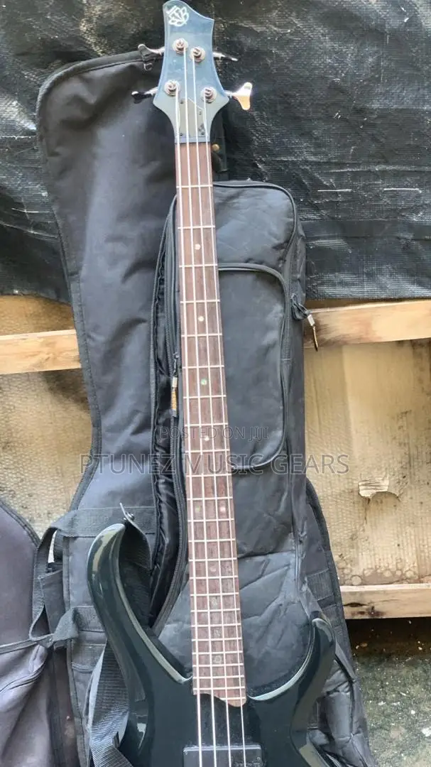Ibanez BTB 470
