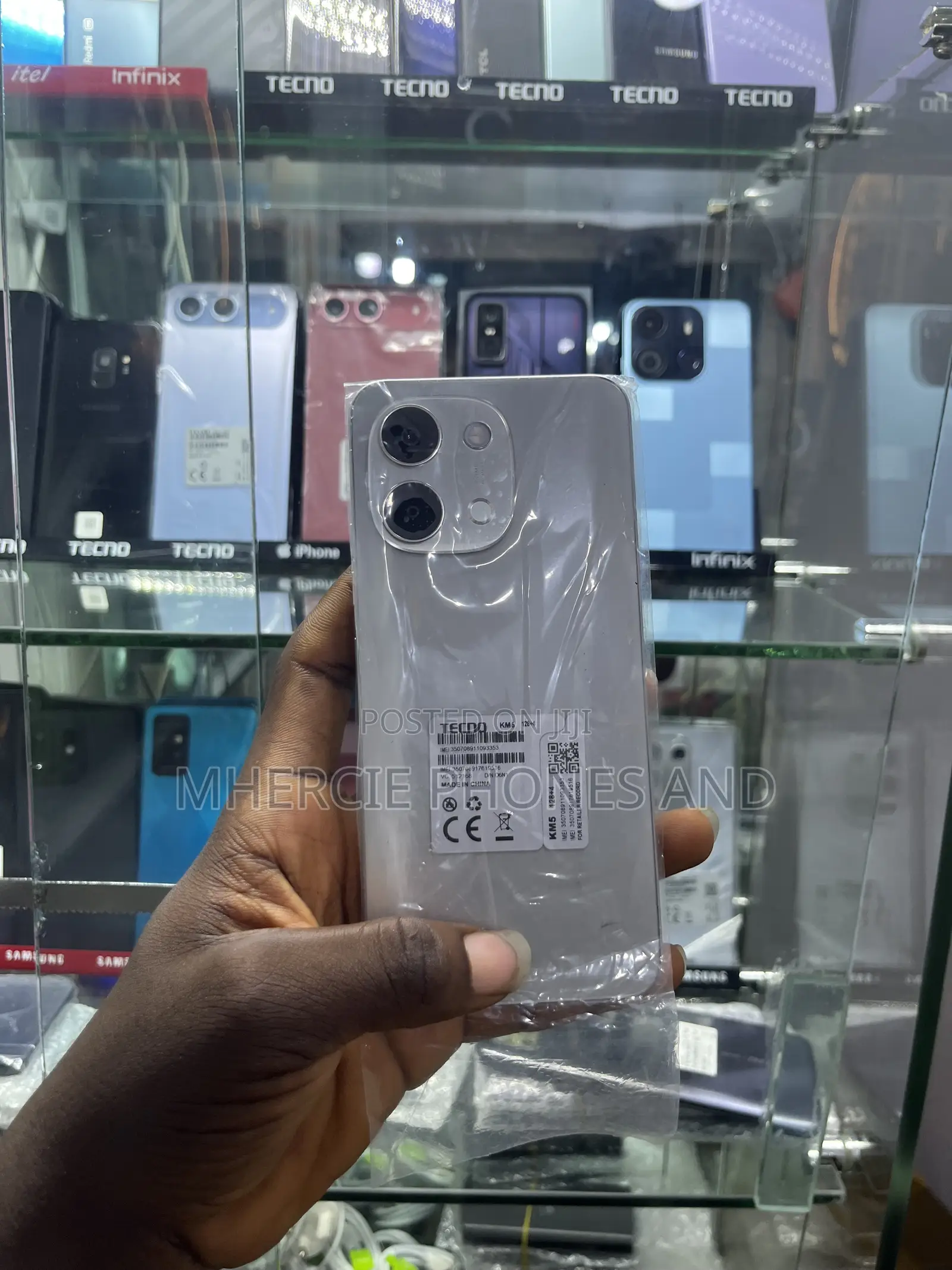 Tecno Spark 40 128 GB Silver