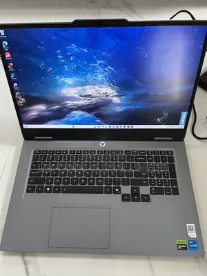 Laptop Lenovo LOQ 15AHP10 12GB Intel Core i5 SSD 1T