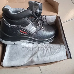 New Safety Boot