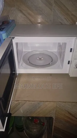 Hisense Microwave