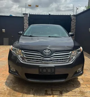 Toyota Venza 2010 Gray