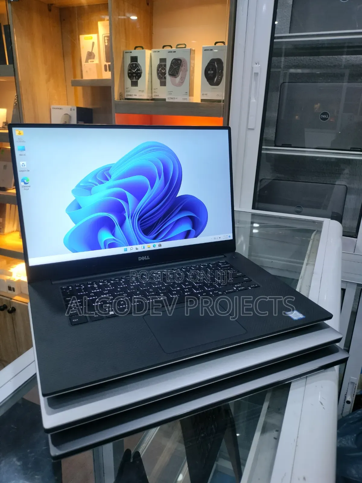 Laptop Dell Precision 5520 16GB Intel Core i7 SSD 512GB
