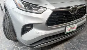 Toyota Highlander Platinum 2021 Silver