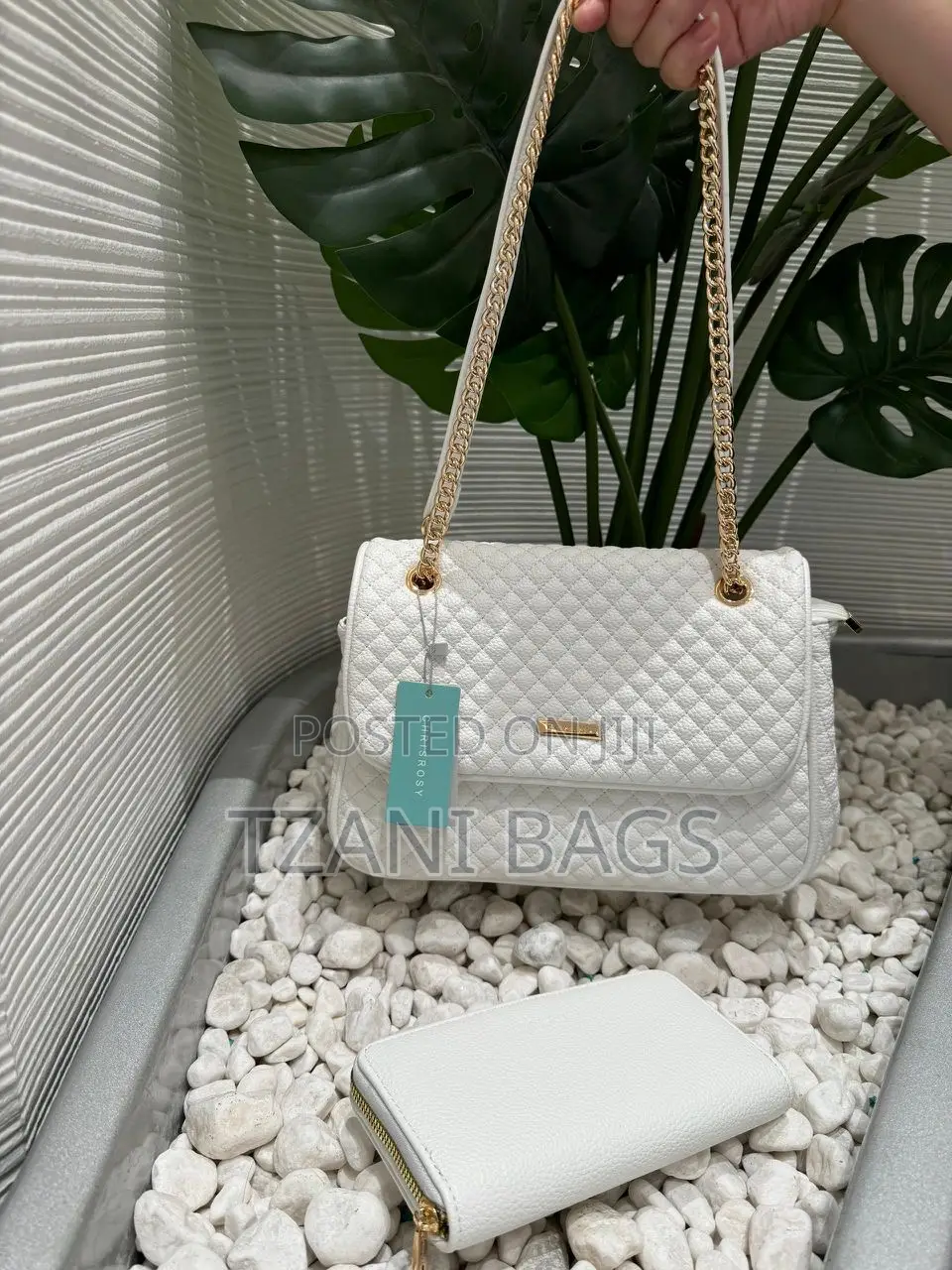 Chrisrosy Handbag