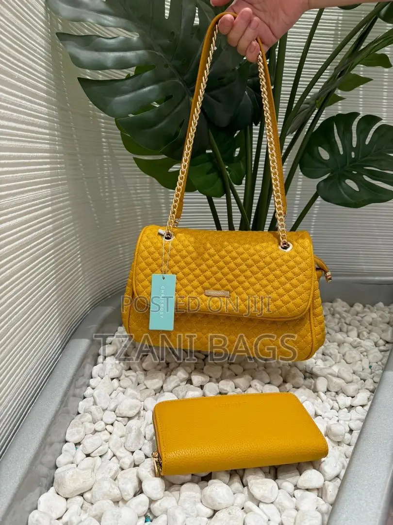Chrisrosy Handbag