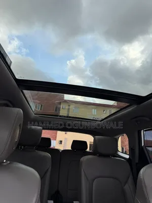 Hyundai Santa Fe 2017 White