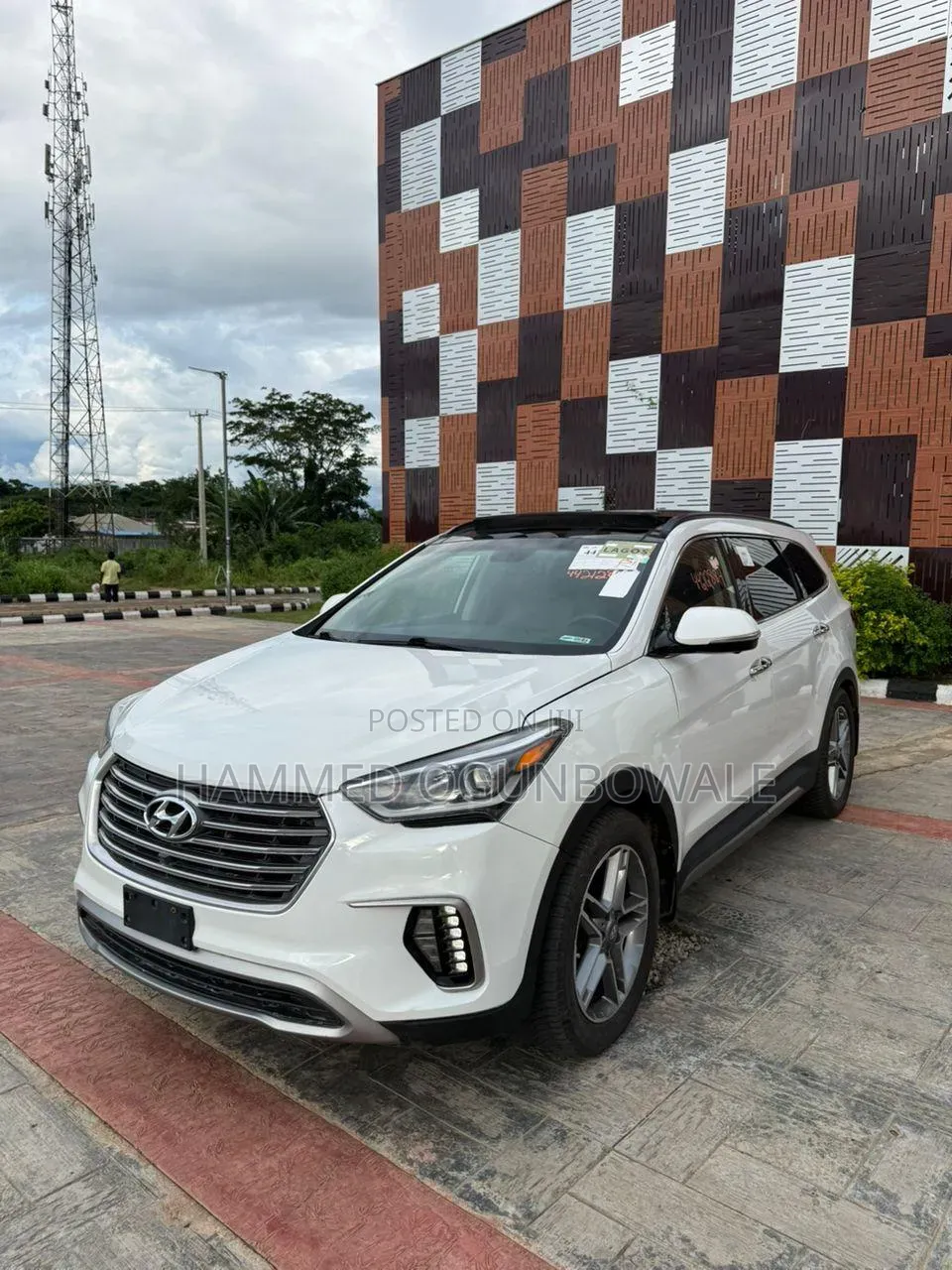 Hyundai Santa Fe 2017 White