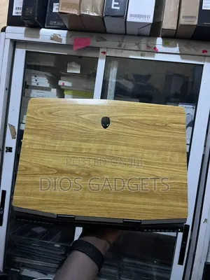 Laptop Dell Allenware M15 R5 16GB Intel Core i7 SSD 512GB