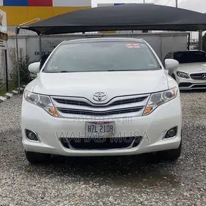 Toyota Venza 2011 White